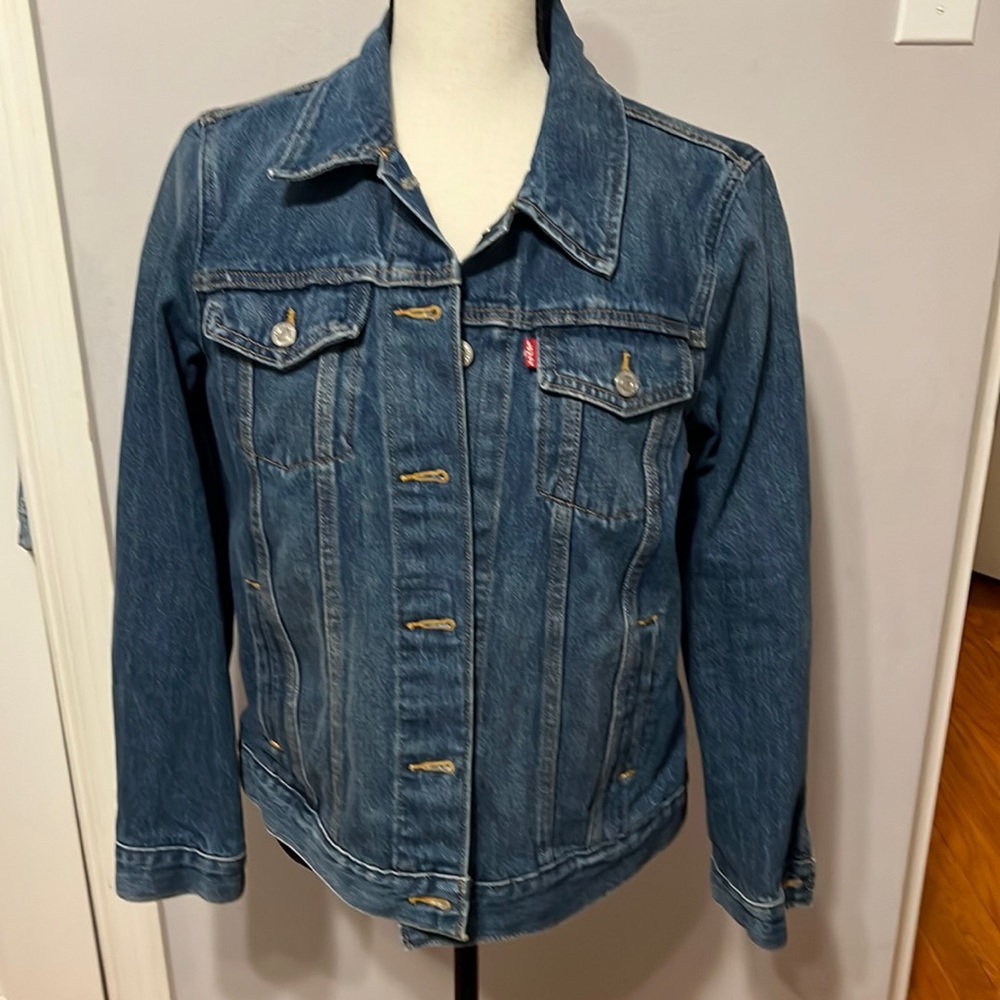 NWOT Levi’s Jacket